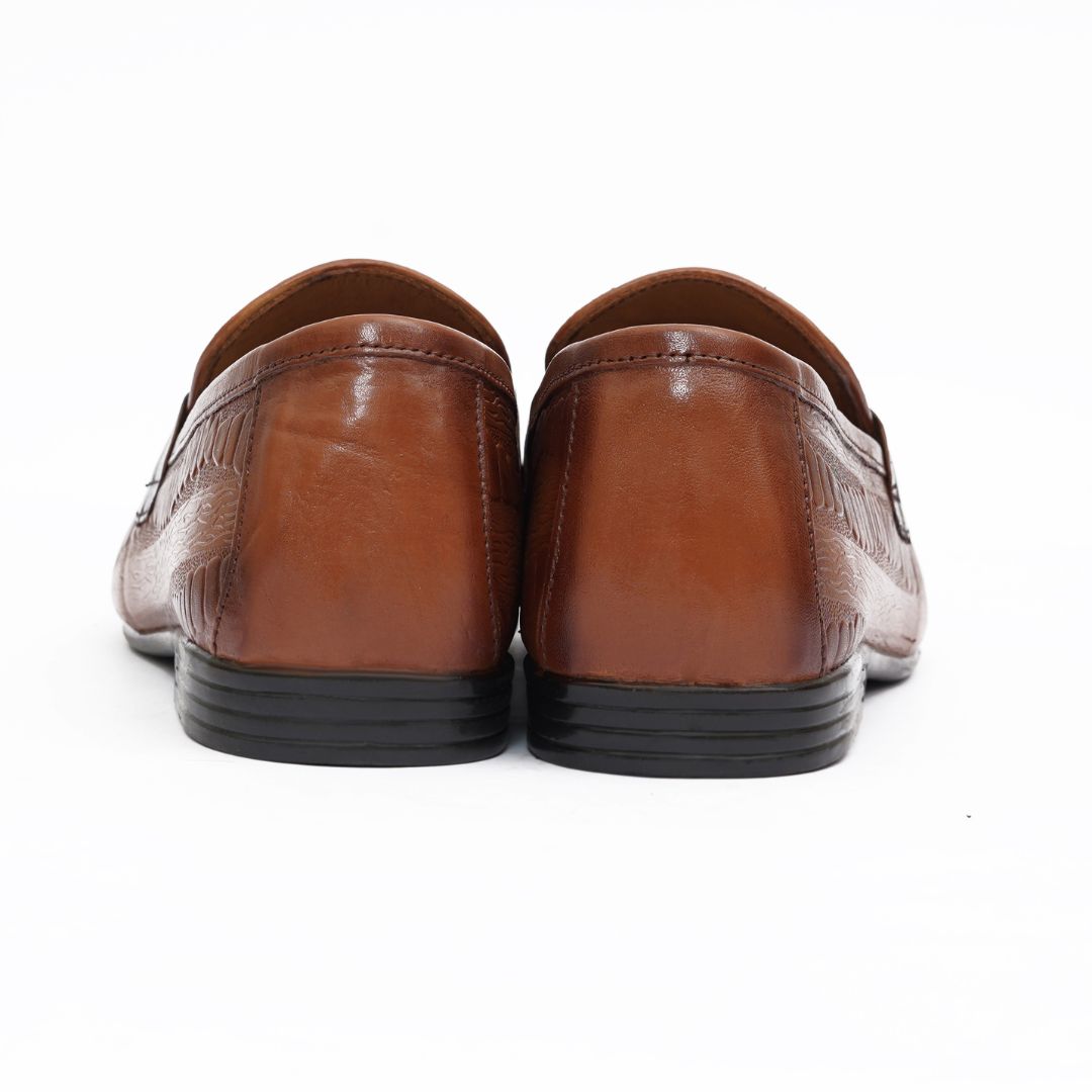 L1-Brown Tussles Loafer